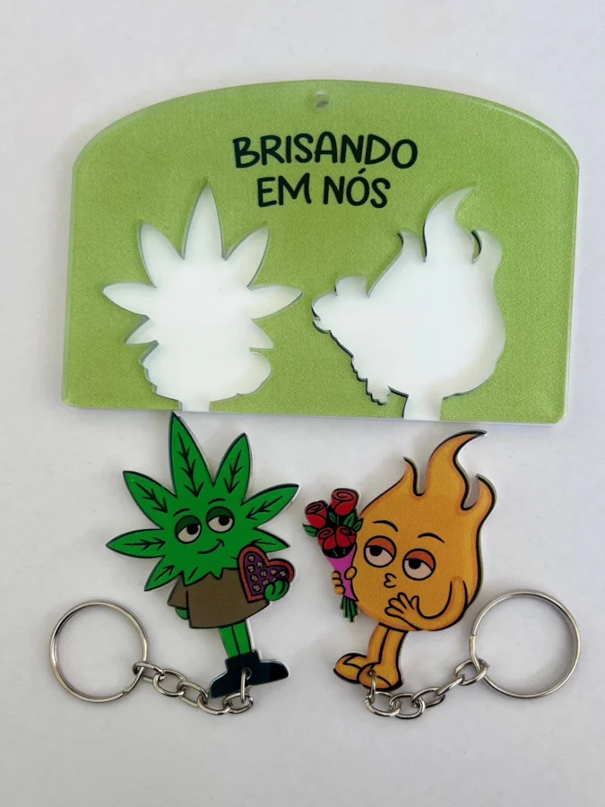 Porta Chaves Brisando em Nós - Verde Principal